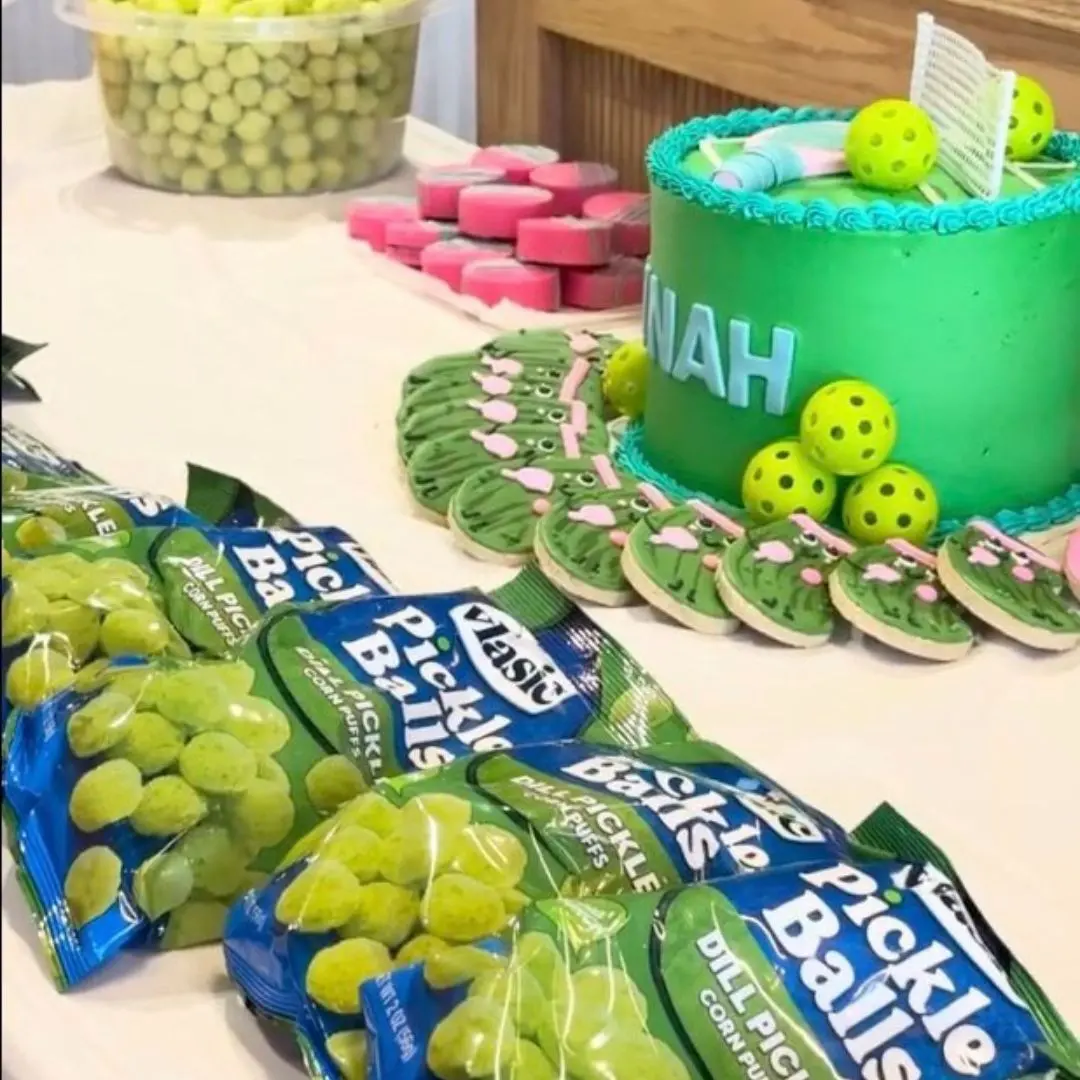 Pickleball birthday cake